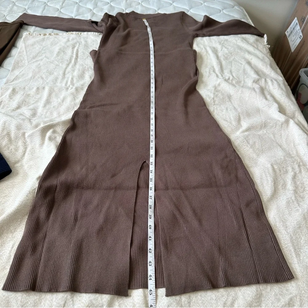 Evereve Ribbed Knit Tie Waist Midi Dress Brown Long Sleeve Size Small Minimalist - Picture 8 of 8